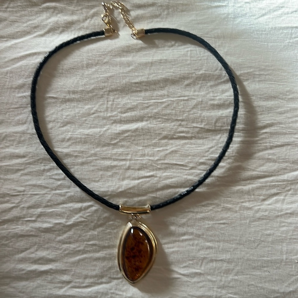 Necklace 7 1/2 long